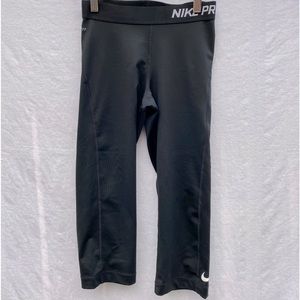 Nike Pro Womens Dri-fit Core Compression Capri Tights Black S Athletic 589366